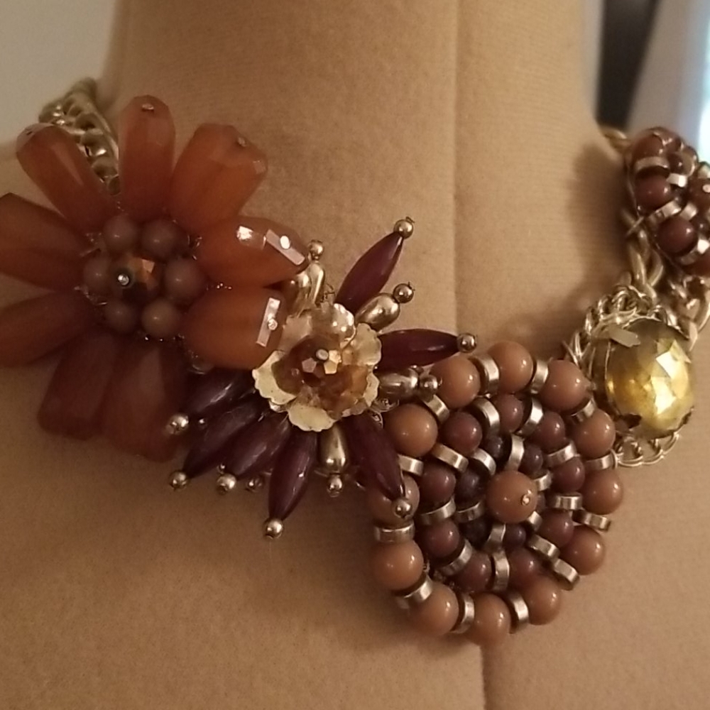 Goldtone Chain Beaded Statement Necklace Unbranded
